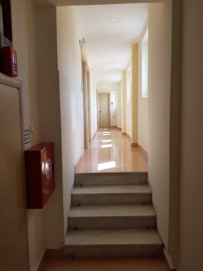 Hotel Miramare Pylos Buitenkant foto