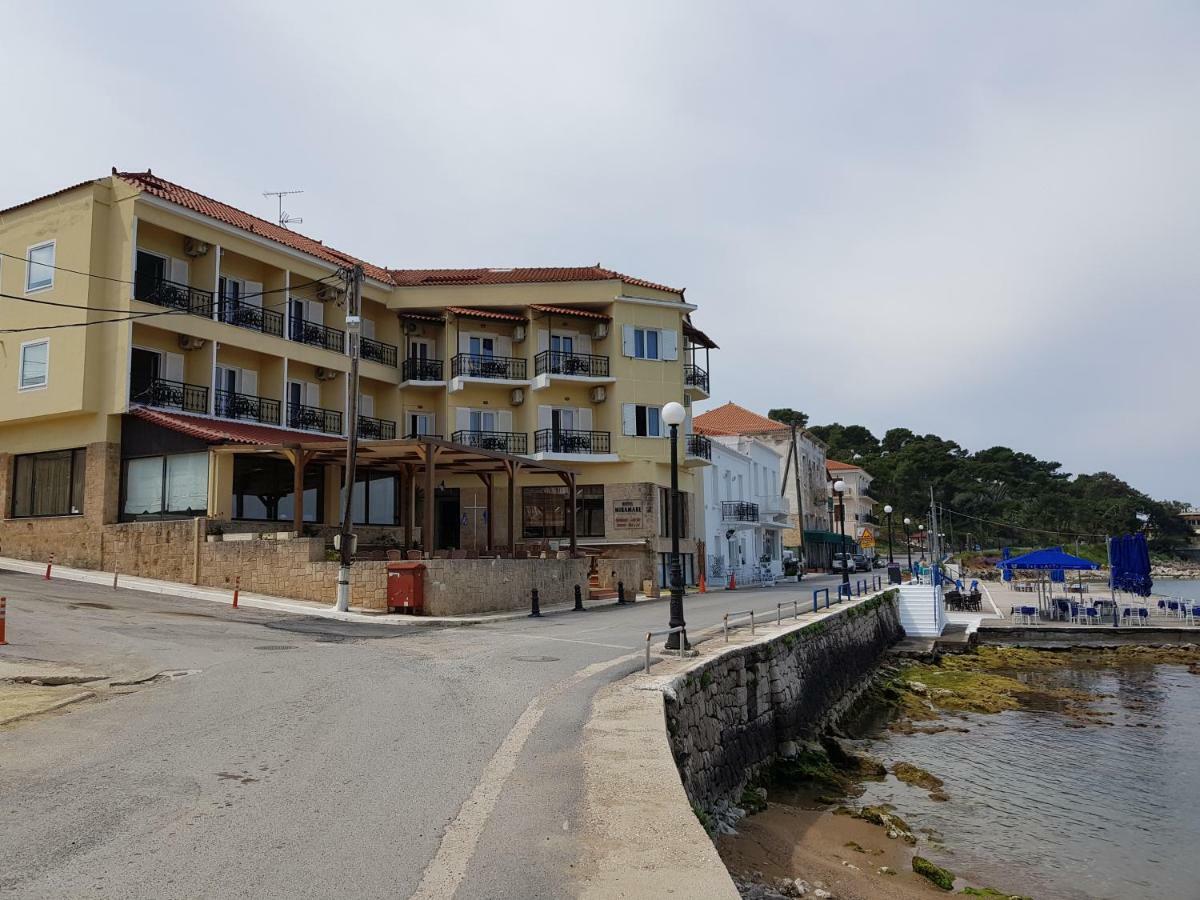 Hotel Miramare Pylos Buitenkant foto