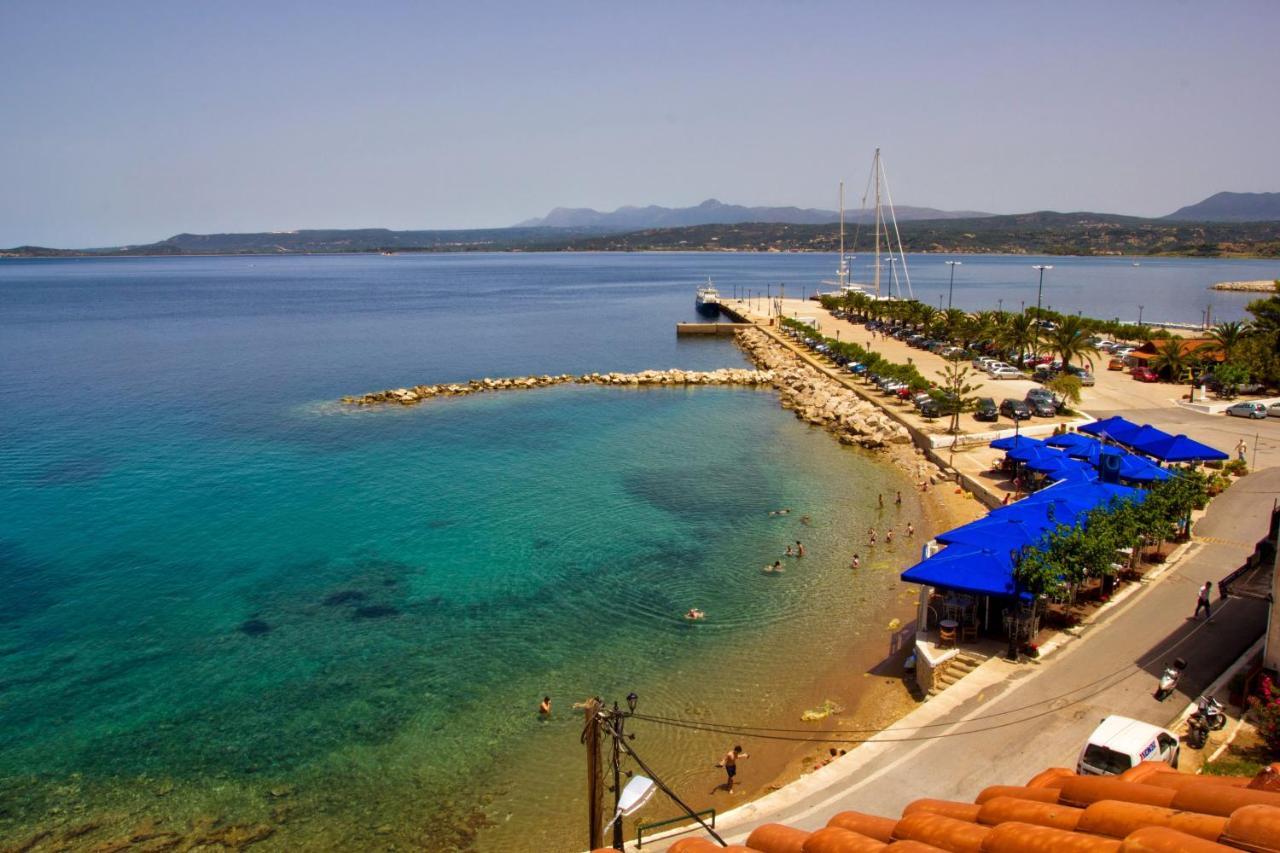Hotel Miramare Pylos Buitenkant foto